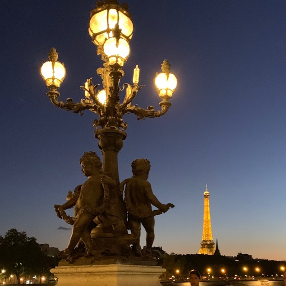 Great items just in time for WINTER ❄️☃️❄️ - Picture 1 of 8